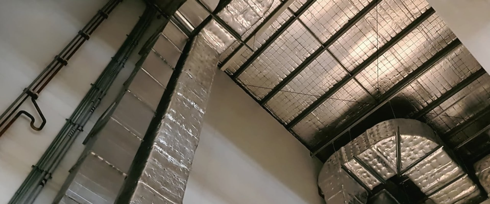 The Power of Aeroseal: Sealing Ducts Inside Walls for Optimal Home Energy Efficiency